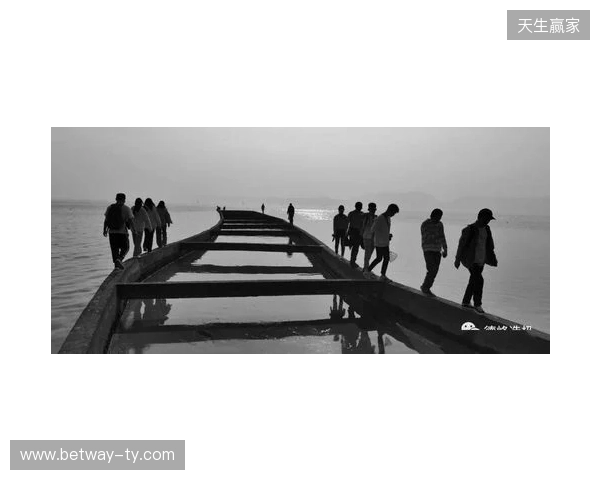 无畏契约单排无聊还打不赢？为您推荐2025年12月最新五大热门陪玩App